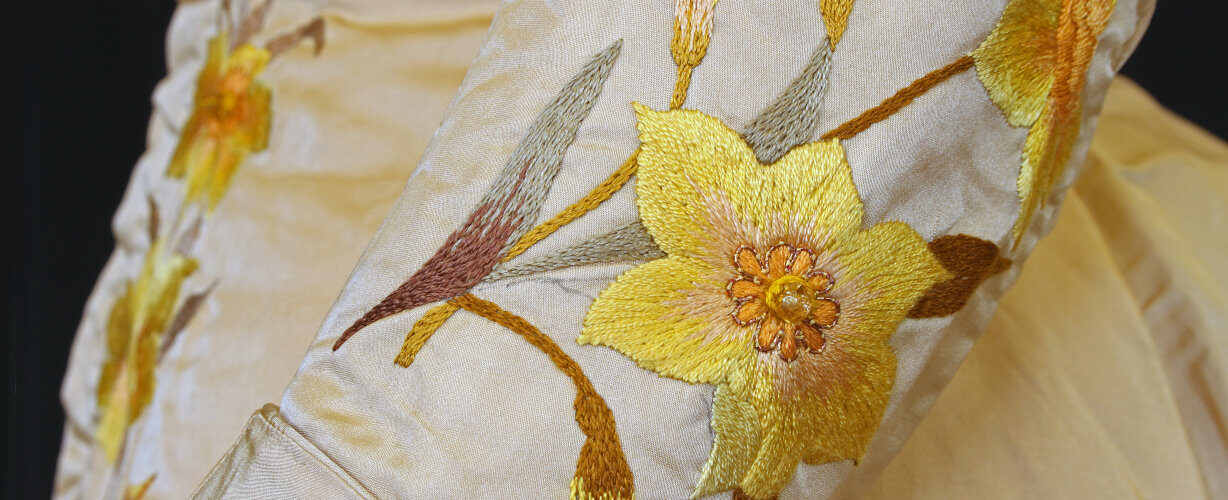 Daffodil dress detail